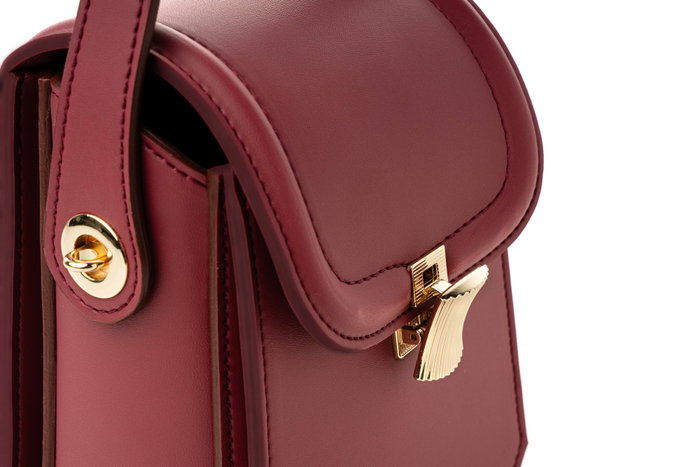 Vince Camuto Bolso Bandolera Rojo Clarete